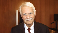 Der Vorsitzende des Hamburger Apothekervereins, Dr. Jörn Graue, kritisiert die Streichung der Presregelung in § 78  AMG. (Foto: tmb)