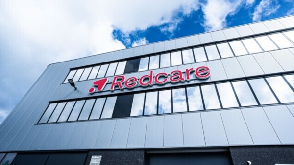 Redcare: Mehr Wachstum, mehr Miese