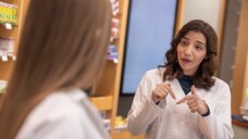 Wenig Zeit für pharmazeutische Arbeit wegen bürokratischer Belastung. (Foto: DAZ/Schelbert)