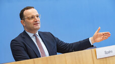 Der geschäftsführende Bundesgesundheitsminister Jens Spahn wird sich wohl nicht für das Amt des CDU-Parteivorsitzenden bewerben. (s / Foto: IMAGO / NurPhoto)
