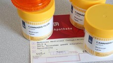 In einigen Apotheken in Deutschland haben sich im vergangenen Monat Cannabis-Rezepte angesammelt. (c / Foto: IMAGO / epd)