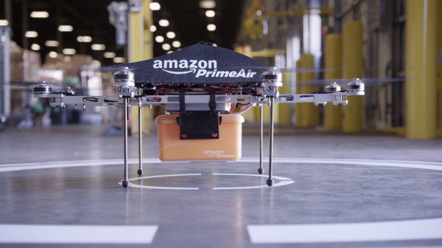 Prime Air Amazon Kundigt Drohnen Lieferungen An