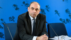 Professor Lars Schaade, Vizepräsident des Robert Koch-Instituts, informierte in einem Pressebriefing zu den aktuellen Entwicklungen bei der Ausbreitung des neuartigen Coronavirus. (s / Foto: Imago/snapshot)