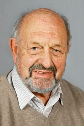 Apotheker Dr. Christoph Höltzel zum 80. Geburtstag